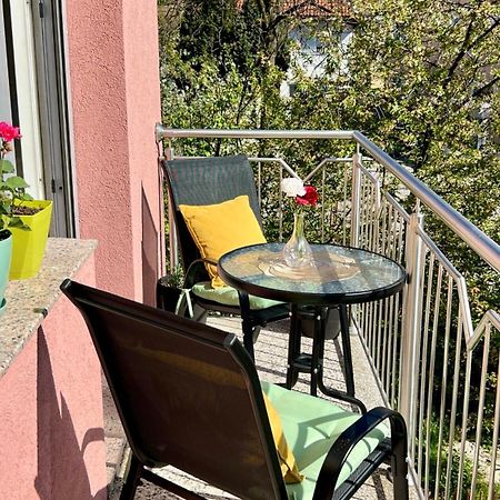 Guest House Bosnian House Hrasnica ภายนอก รูปภาพ