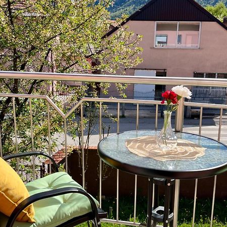 Guest House Bosnian House Hrasnica ภายนอก รูปภาพ