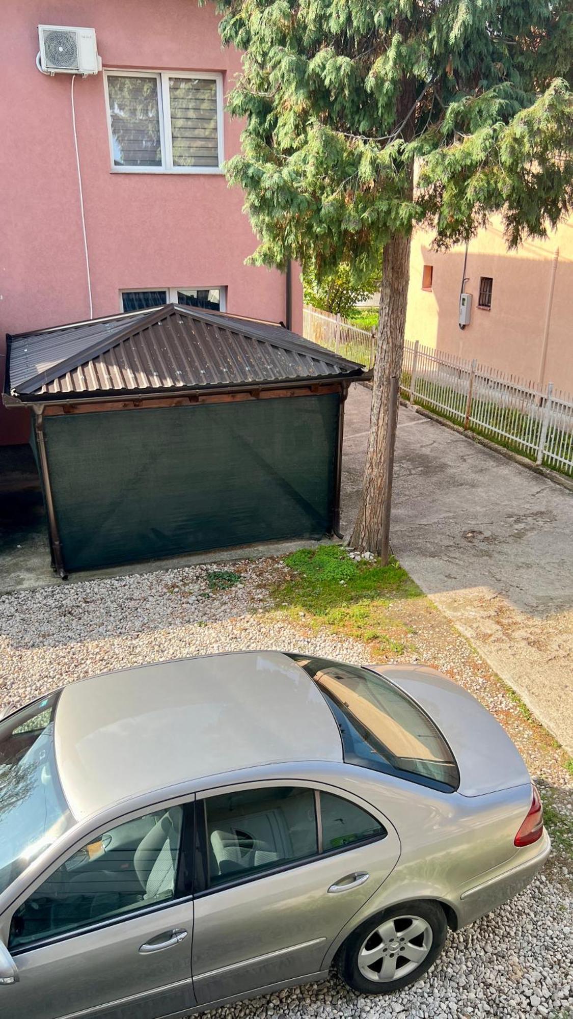 Guest House Bosnian House Hrasnica ภายนอก รูปภาพ