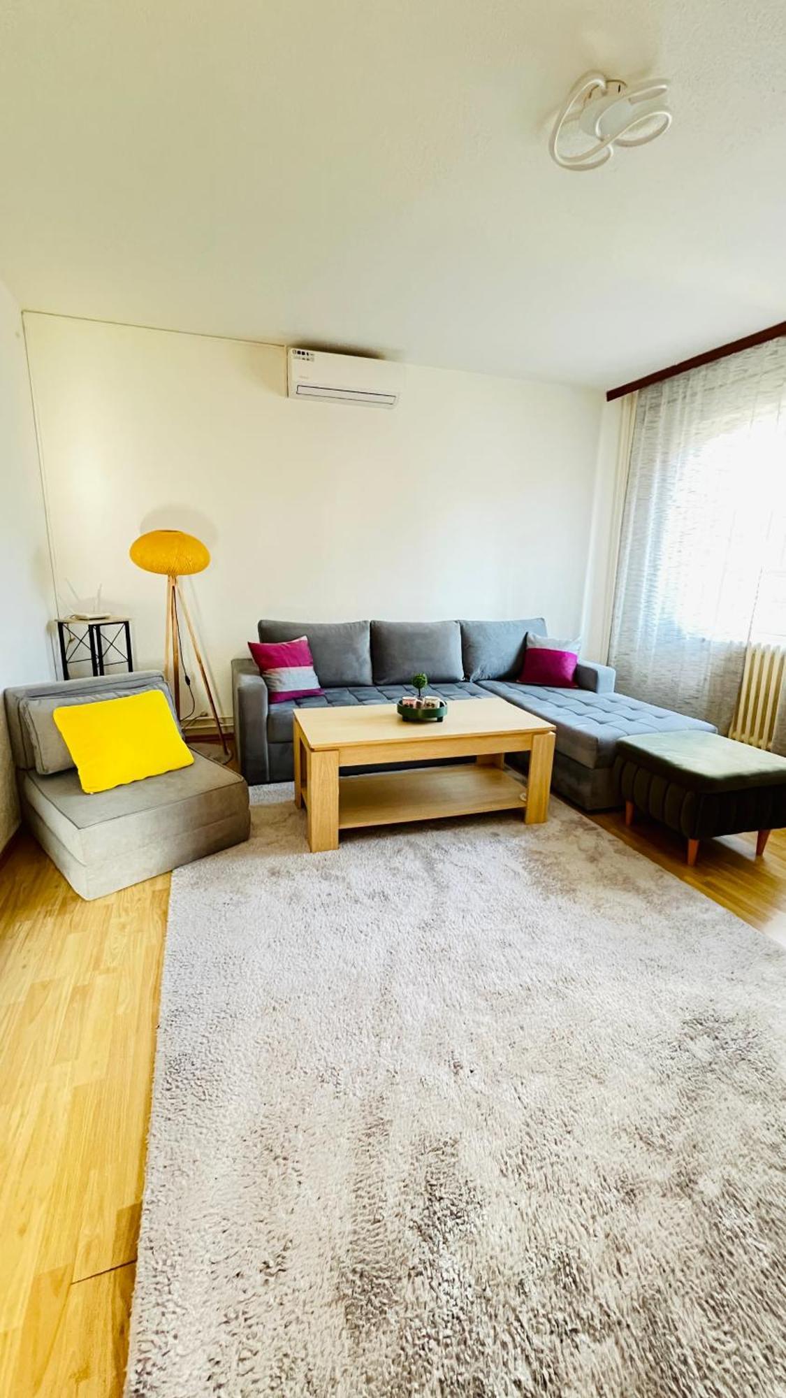 Guest House Bosnian House Hrasnica ภายนอก รูปภาพ